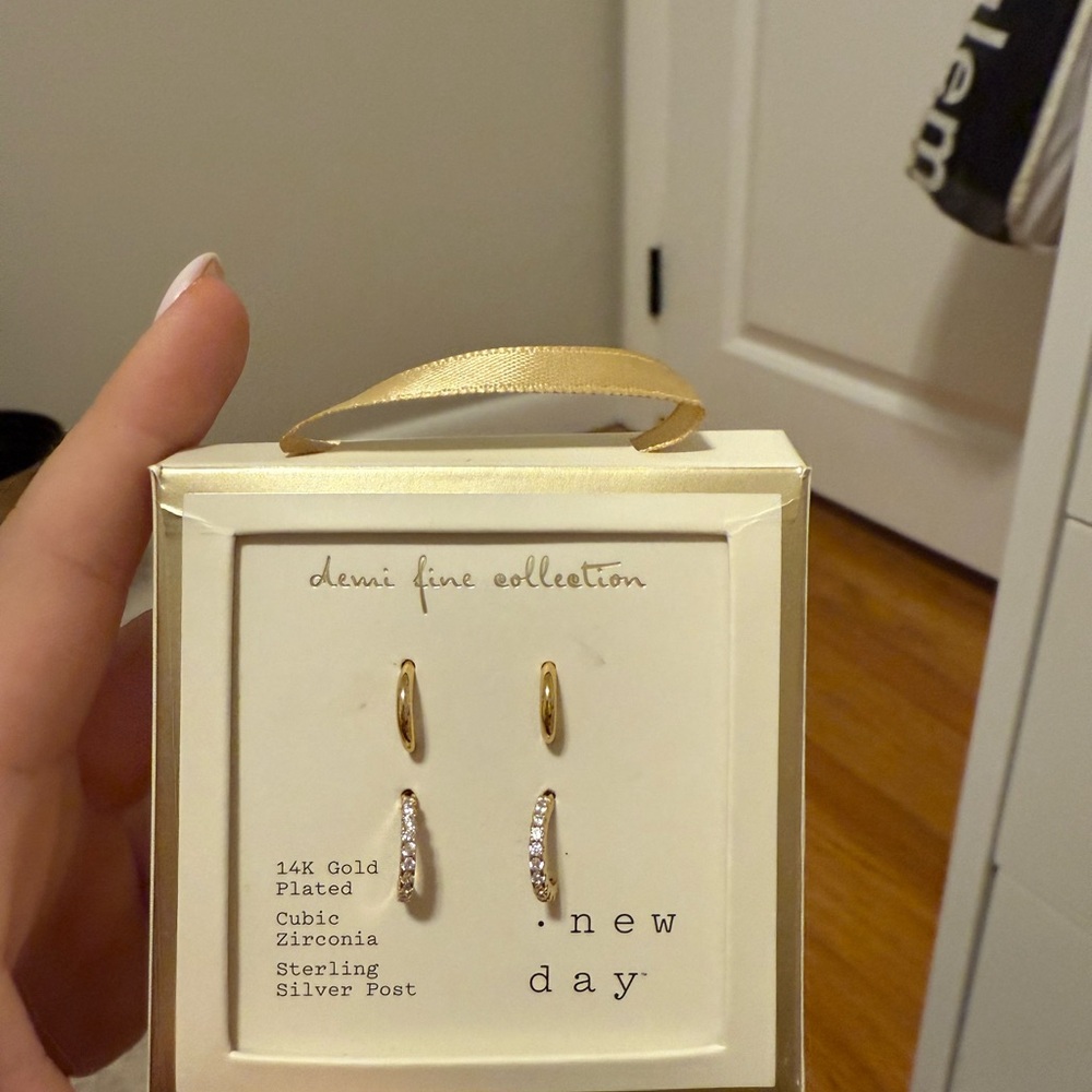 Gold Plated Cubic Zirconia Earrings
